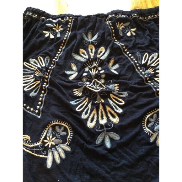 Torrid Womens Sleeveless Boho Top Size 2 2X Navy Blue Embroidered - Picture 2 of 8